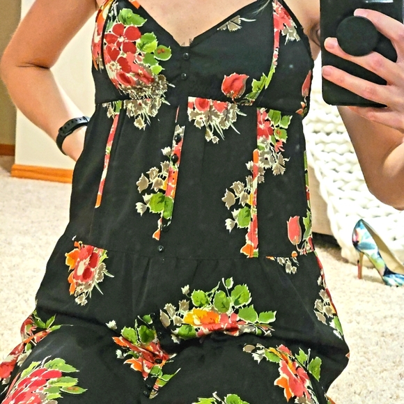 Floral Spagetti Strap Midi Dress- Size 4 - Picture 2 of 9